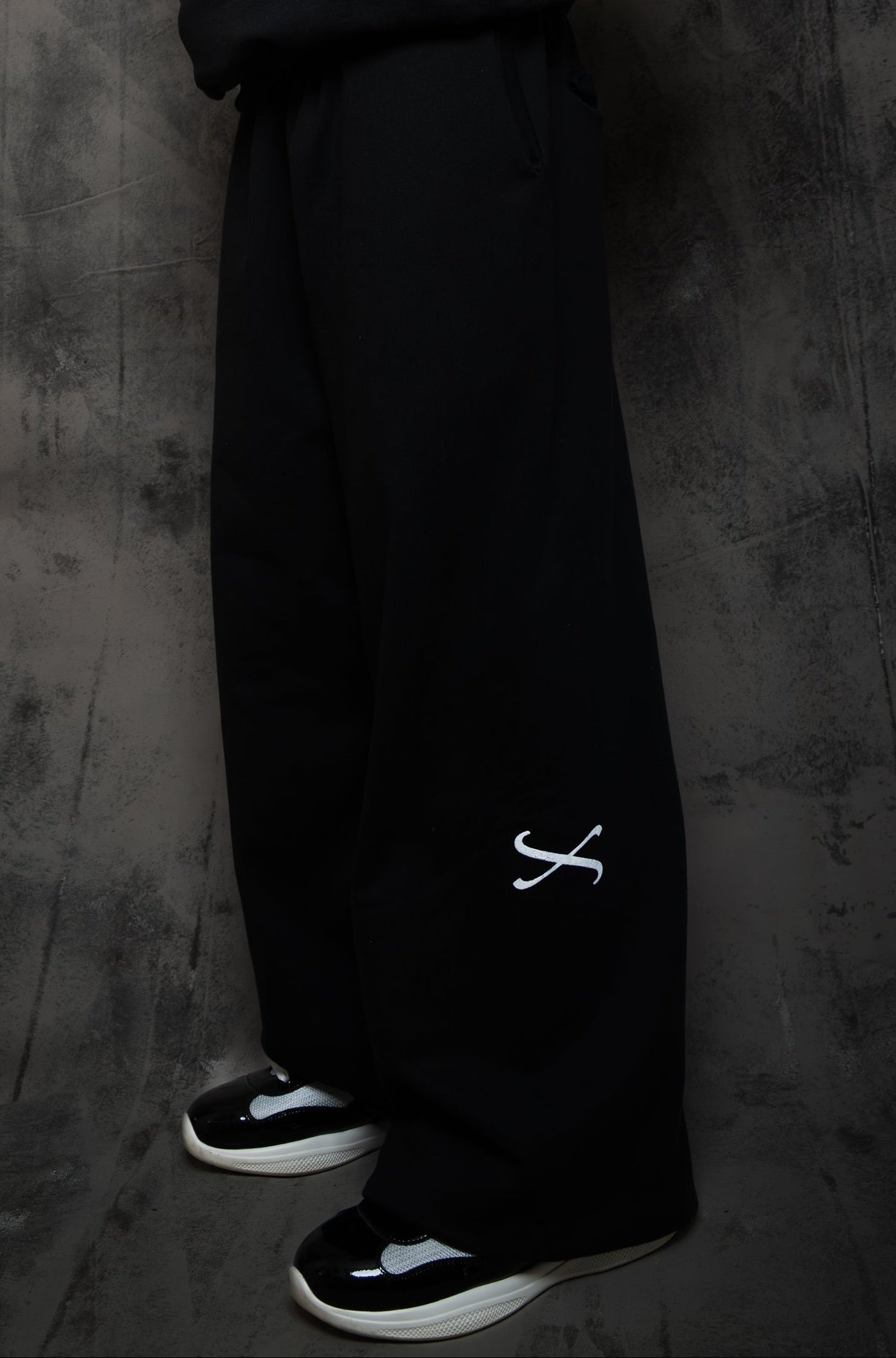 Onyx Sweatpants